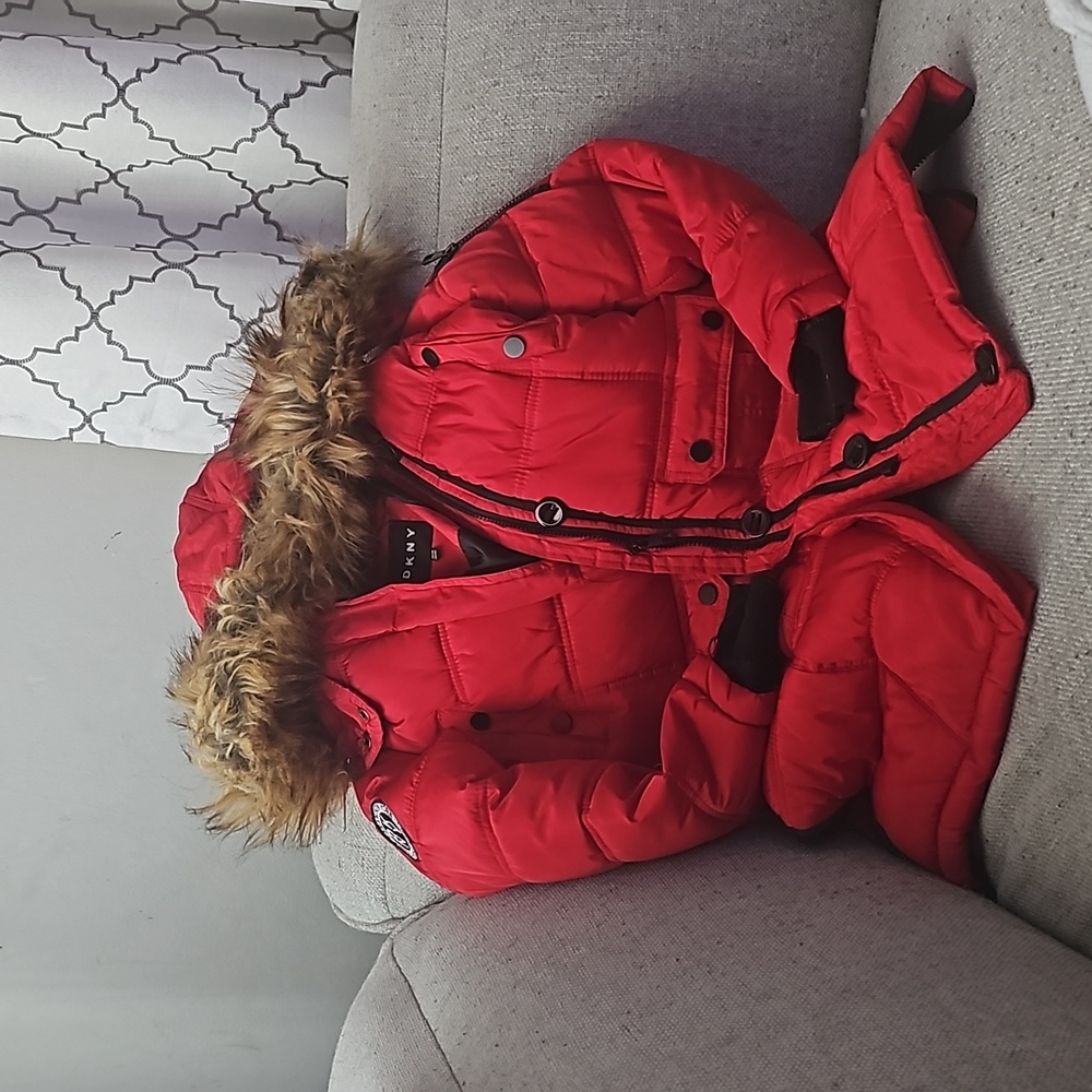 DKNY Big Girls Hooded Bubble Jacket with Faux-Fur Trim